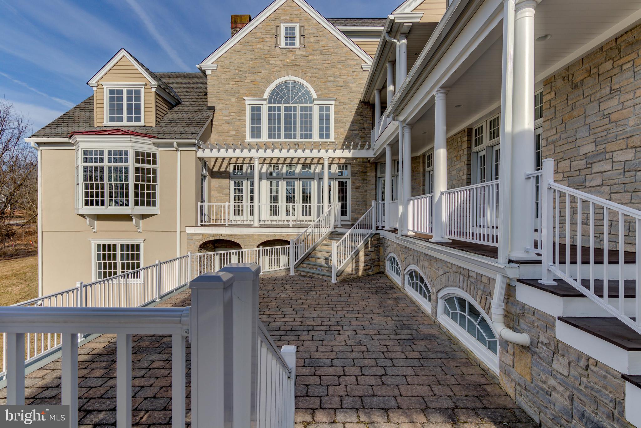 DEER CREEK - Residential