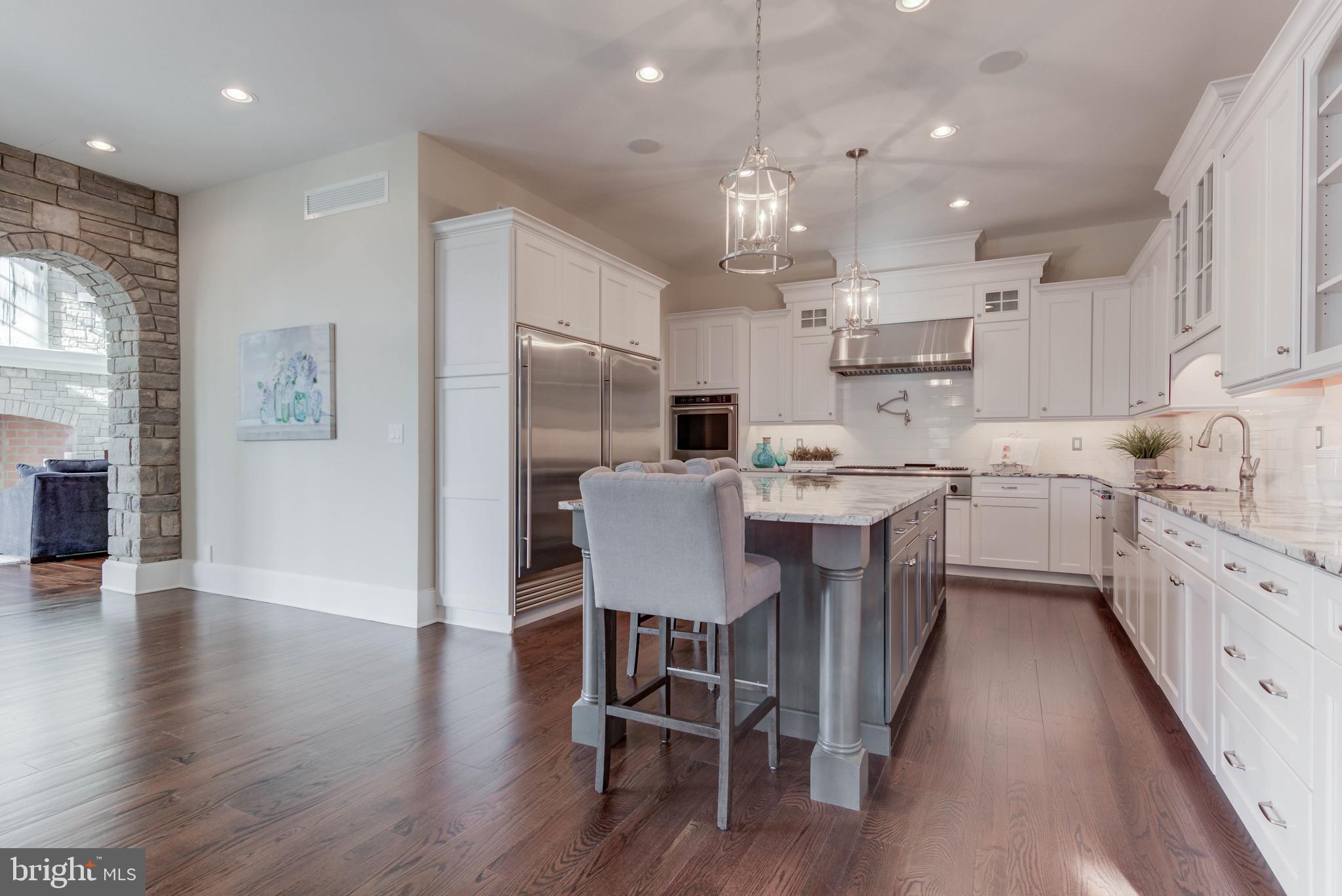 DEER CREEK - Residential