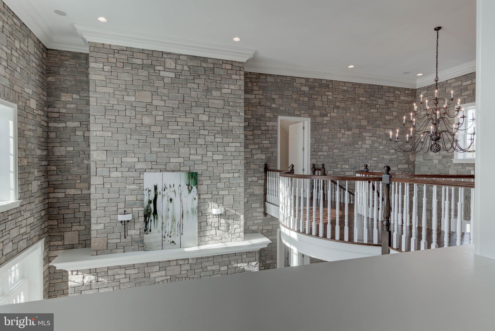 DEER CREEK - Residential