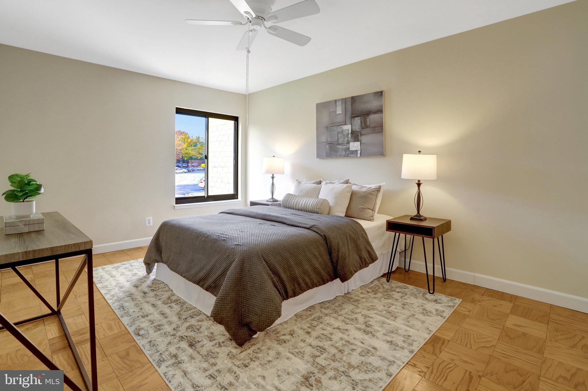 WOODLAKE TOWERS - Residential