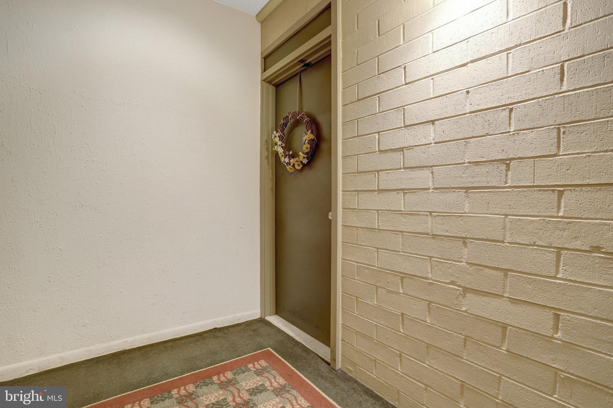 WOODLAKE TOWERS - Residential