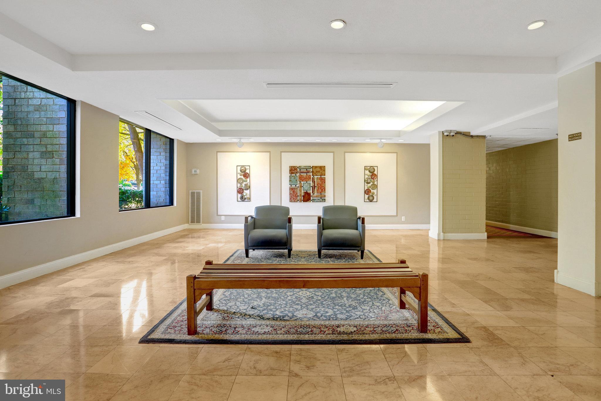 WOODLAKE TOWERS - Residential