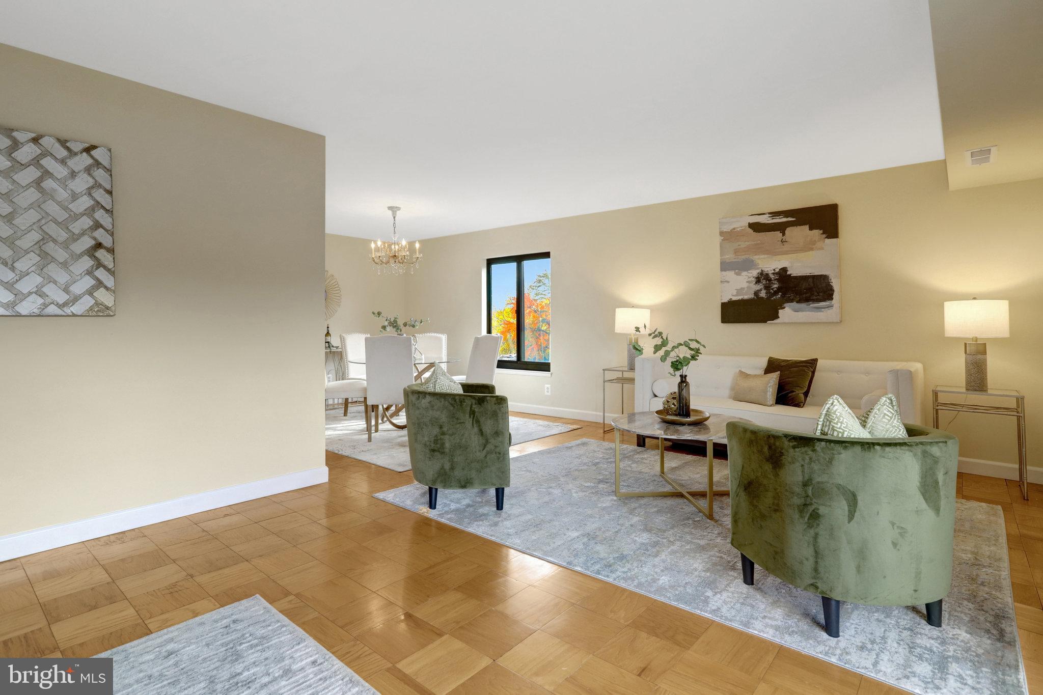 WOODLAKE TOWERS - Residential