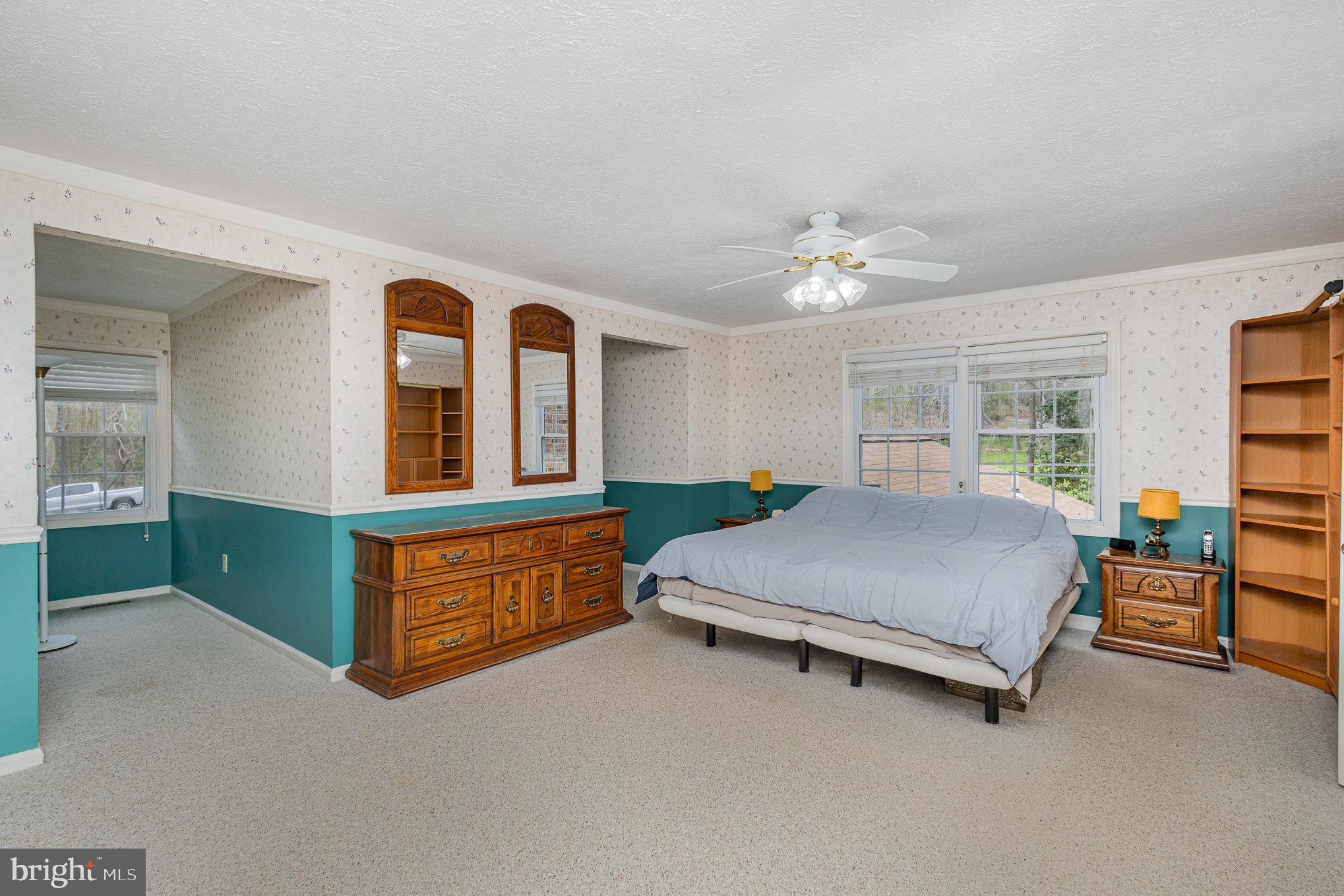 MINNIEVILLE MANOR - Residential