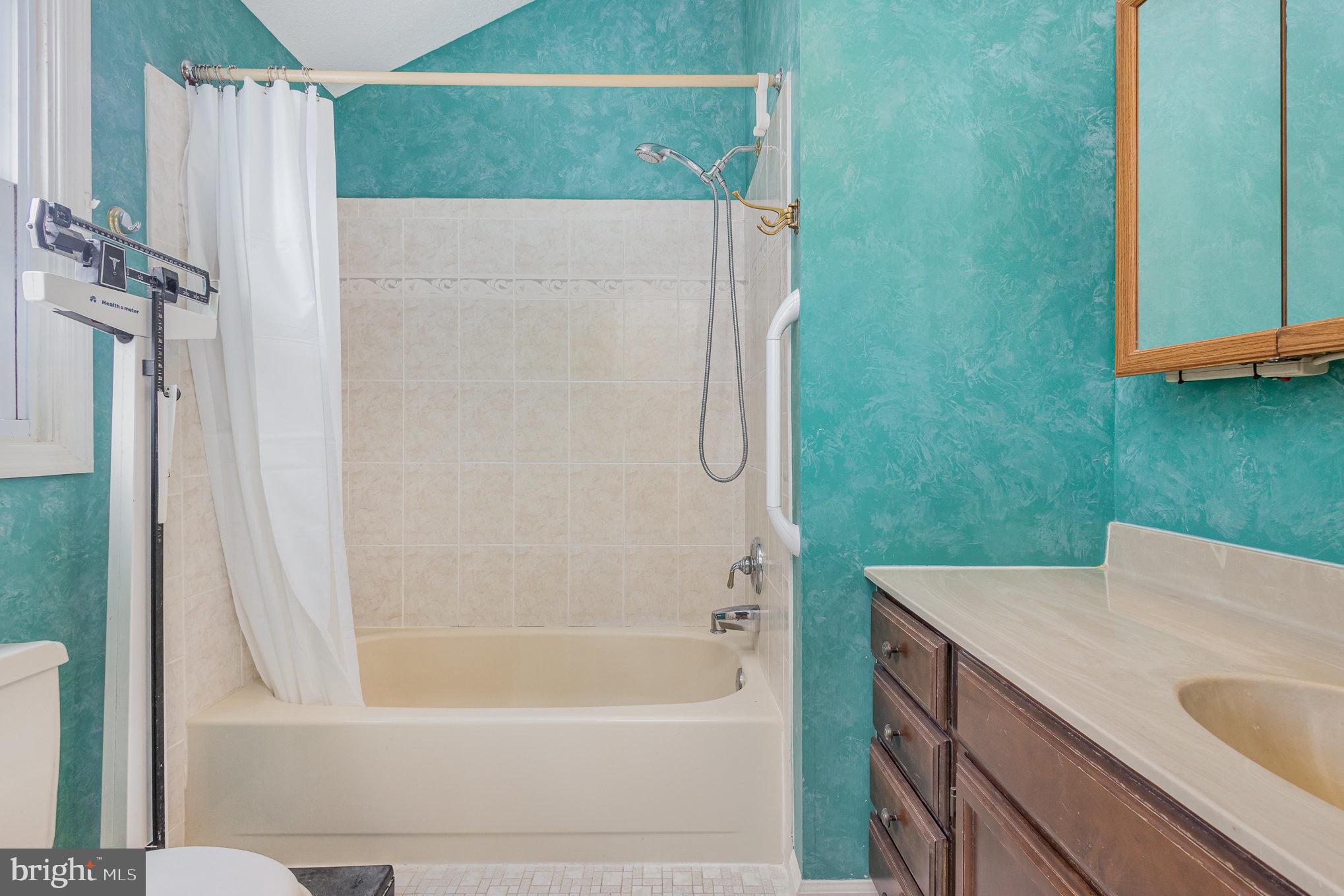 MINNIEVILLE MANOR - Residential