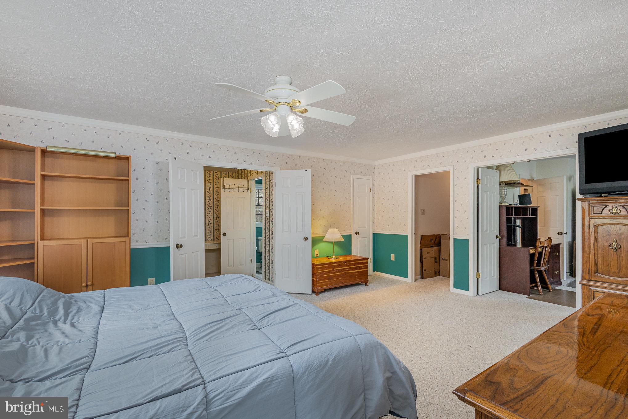 MINNIEVILLE MANOR - Residential