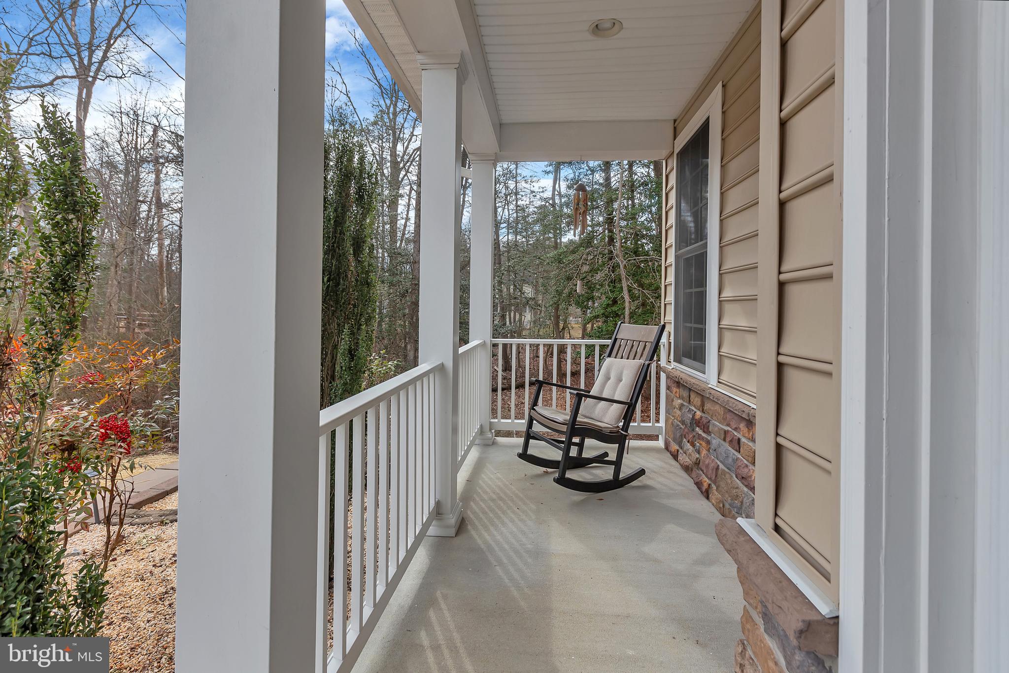 LAKE SHORE - Residential