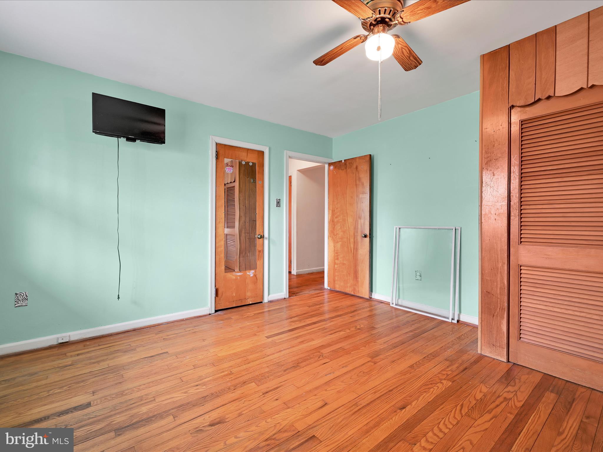 RIDLEY PARK - Residential