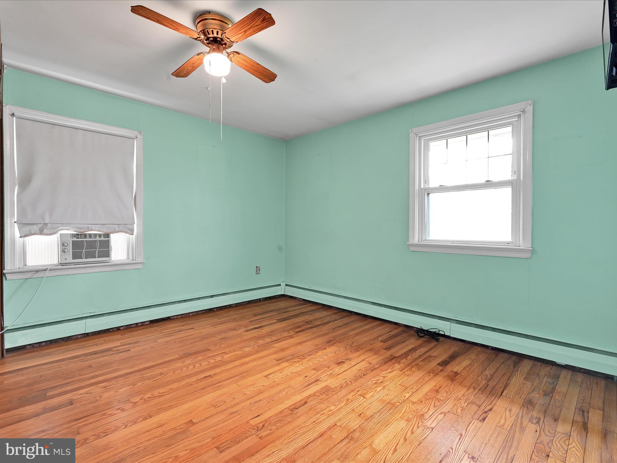 RIDLEY PARK - Residential