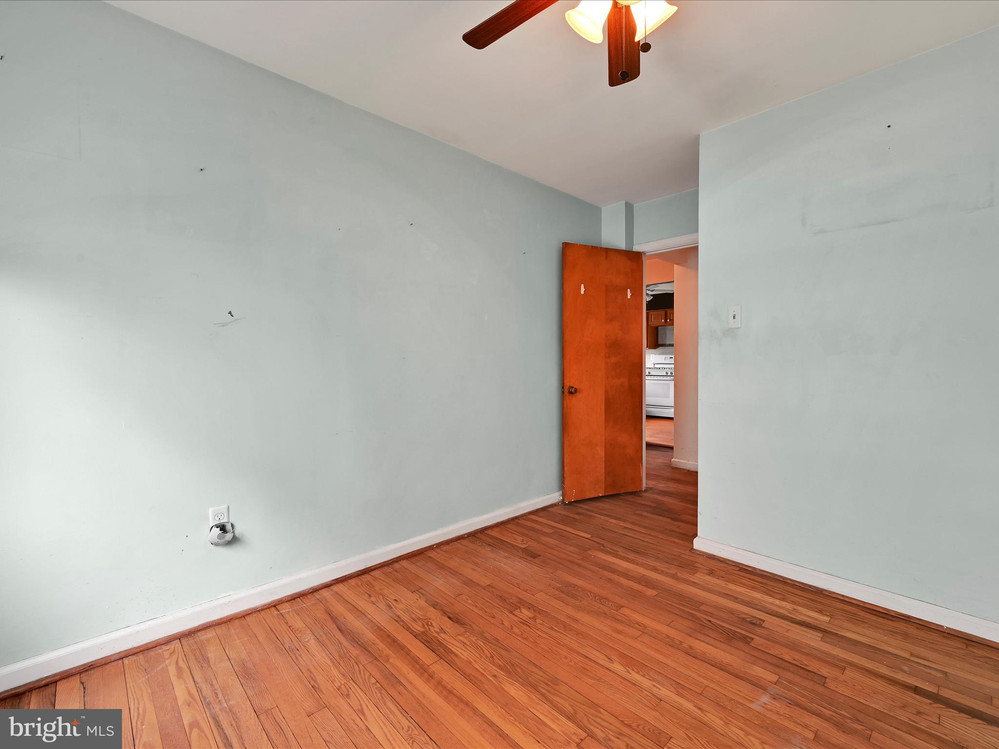 RIDLEY PARK - Residential