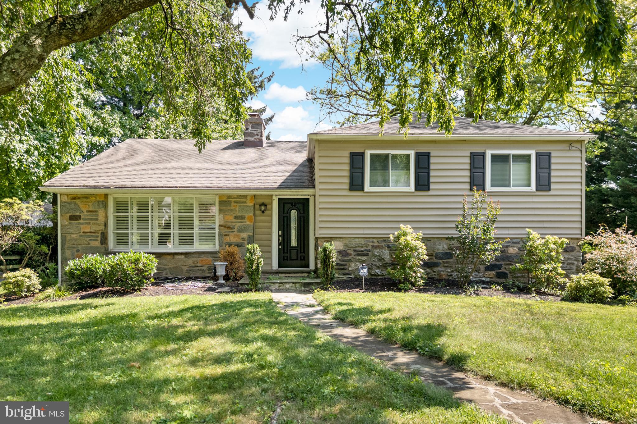 Welcome to this charming Split Level home in the heart of Devon, PA, offering 3 bedrooms, 2.5 bathrooms, and plenty of living space. Situated on a peaceful half-acre lot surrounded by mature trees, this home provides the perfect blend of comfort and convenience. The property is set back from the street, allowing for a private, tranquil feel, while the spacious asphalt driveway accommodates multiple cars and leads to a storage shed and fenced rear yard. Step inside to a welcoming Living Room where the stone hearth fireplace takes center stage, creating a cozy and inviting atmosphere. Large windows and recessed lighting flood the room with natural light, enhancing the home's warm and airy feel. The adjacent formal Dining Room offers a seamless flow into the updated Kitchen, making it perfect for hosting gatherings and family meals. The Kitchen is a true highlight, featuring modern white cabinetry, sleek granite countertops, and a tiled backsplash. High-end appliances, including a Subzero refrigerator, built-in dishwasher, stainless steel microwave, and gas range/oven, complement the space beautifully. With a large granite island and a lovely view of the rear yard from the sink, the Kitchen is sure to inspire your inner chef. On the lower level, you'll find a spacious Family Room with recessed lighting and wood flooring—ideal for relaxing or entertaining. This level also features a convenient Laundry Room, a powder room, and a Den with stunning stone accent walls and built-in shelving with an exit to the driveway, offering versatility for a home office or additional living space. Upstairs, the Primary Bedroom is a true retreat with its own en-suite Bathroom. Two additional Bedrooms provide ample space for family, guests, or a home office, while the 3-piece hallway Bathroom offers both style and function. Known as a charming community, for its blend of suburban tranquility and proximity to urban amenities, residents enjoy easy access to major highways and the Devon Train Station, facilitating a straightforward commute to Center City Philadelphia. The area is served by the highly regarded Tredyffrin-Easttown School District, ensuring quality education options. Nearby parks, such as Hilltop Park and Jenkins Arboretum & Gardens, offer recreational opportunities and scenic beauty. For shopping and dining, Devon Yard provides upscale boutiques and eateries.
Cultural events like the Devon Horse Show & Country Fair celebrate the community's rich heritage, while seasonal festivities at the Berwyn Train Station, foster a strong sense of community. This well-maintained home offers a comfortable living space with modern amenities and a prime location near parks, schools, and local attractions. Whether you're enjoying the serenity of your private backyard or exploring the vibrant community, this property provides the perfect setting for your next chapter. With a relatively flat lot, mature trees, a fenced yard, and a private driveway, this home offers both space and functionality. Consider making this Devon gem yours! Please take a minute to view the Video Tour, and then schedule your in-person showing appointment, today!