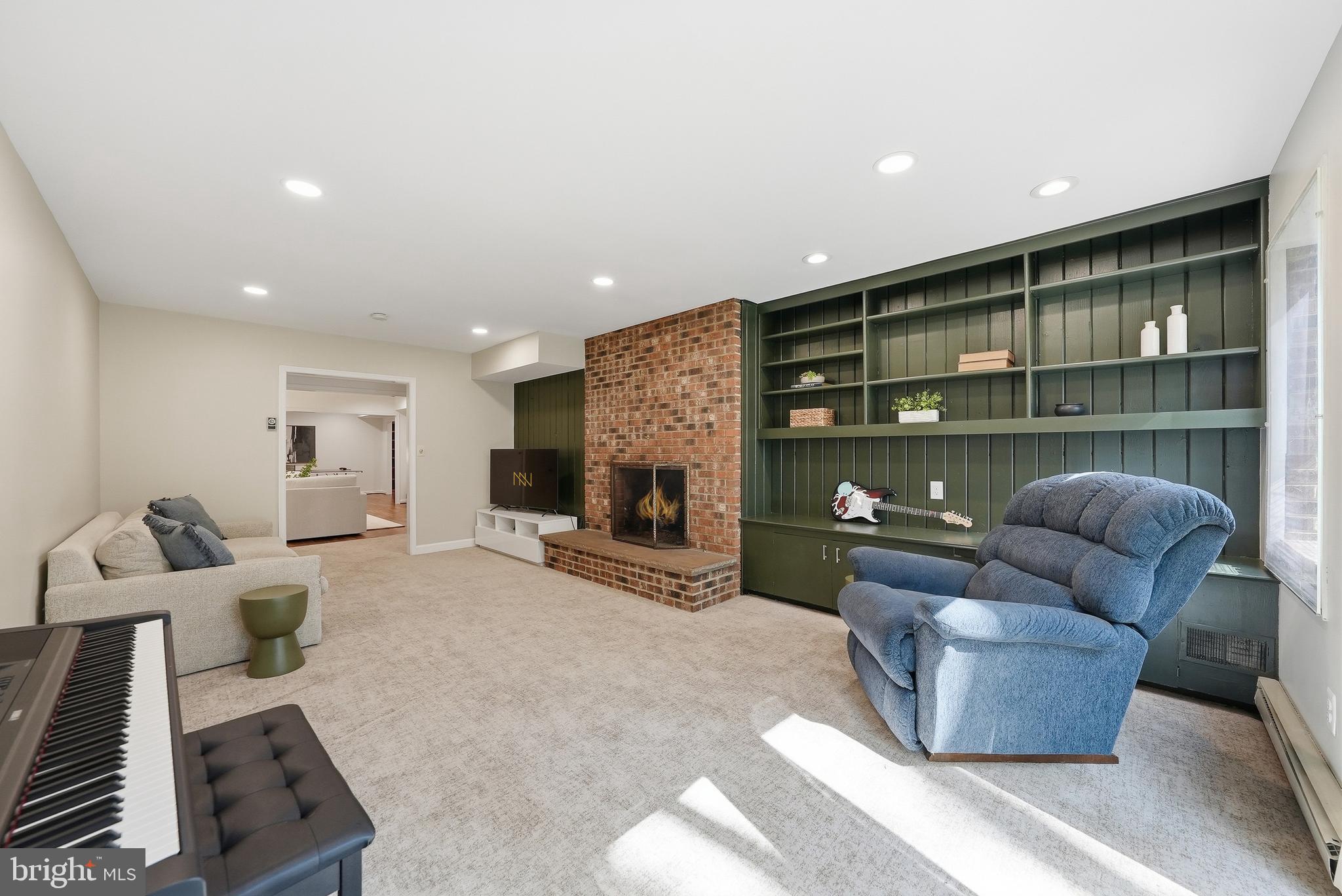 SCOTTS RUN - Residential