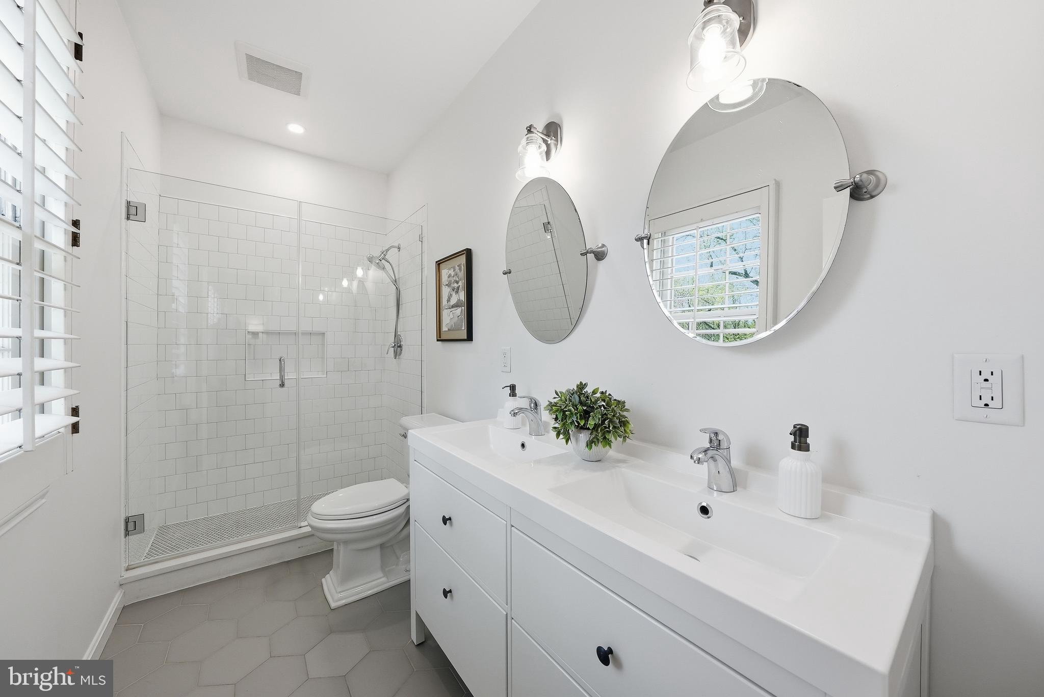 SCOTTS RUN - Residential