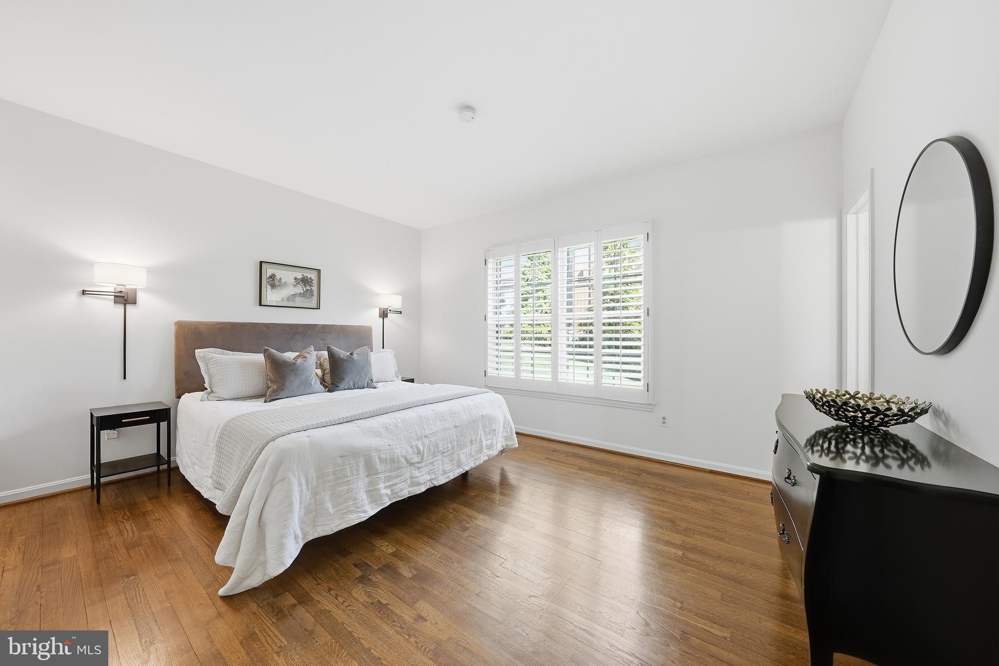 SCOTTS RUN - Residential