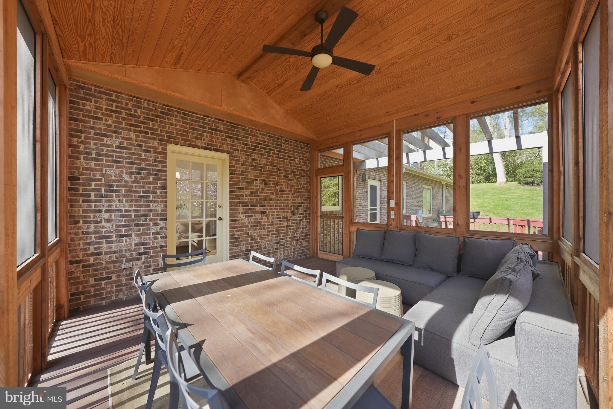 SCOTTS RUN - Residential