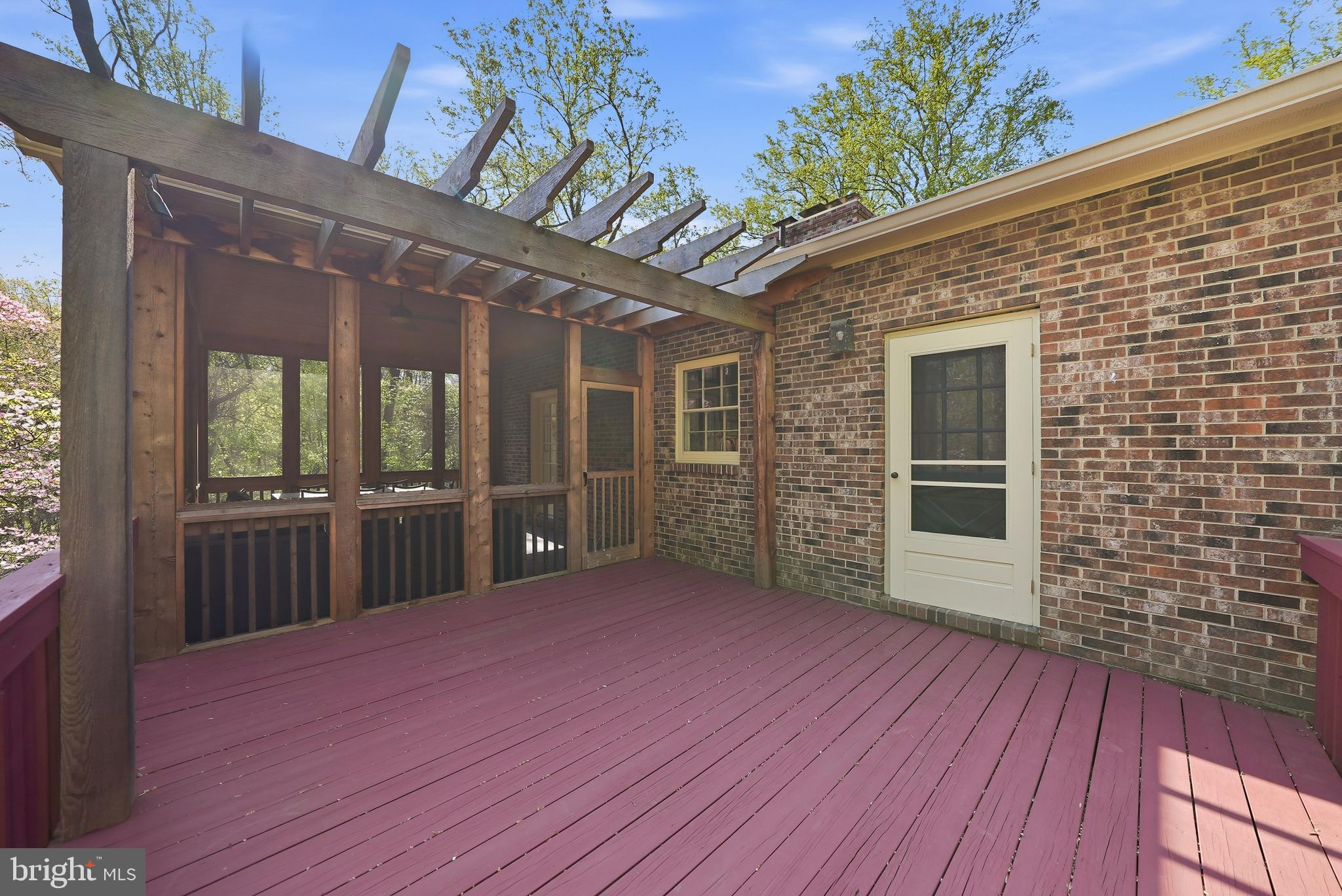 SCOTTS RUN - Residential