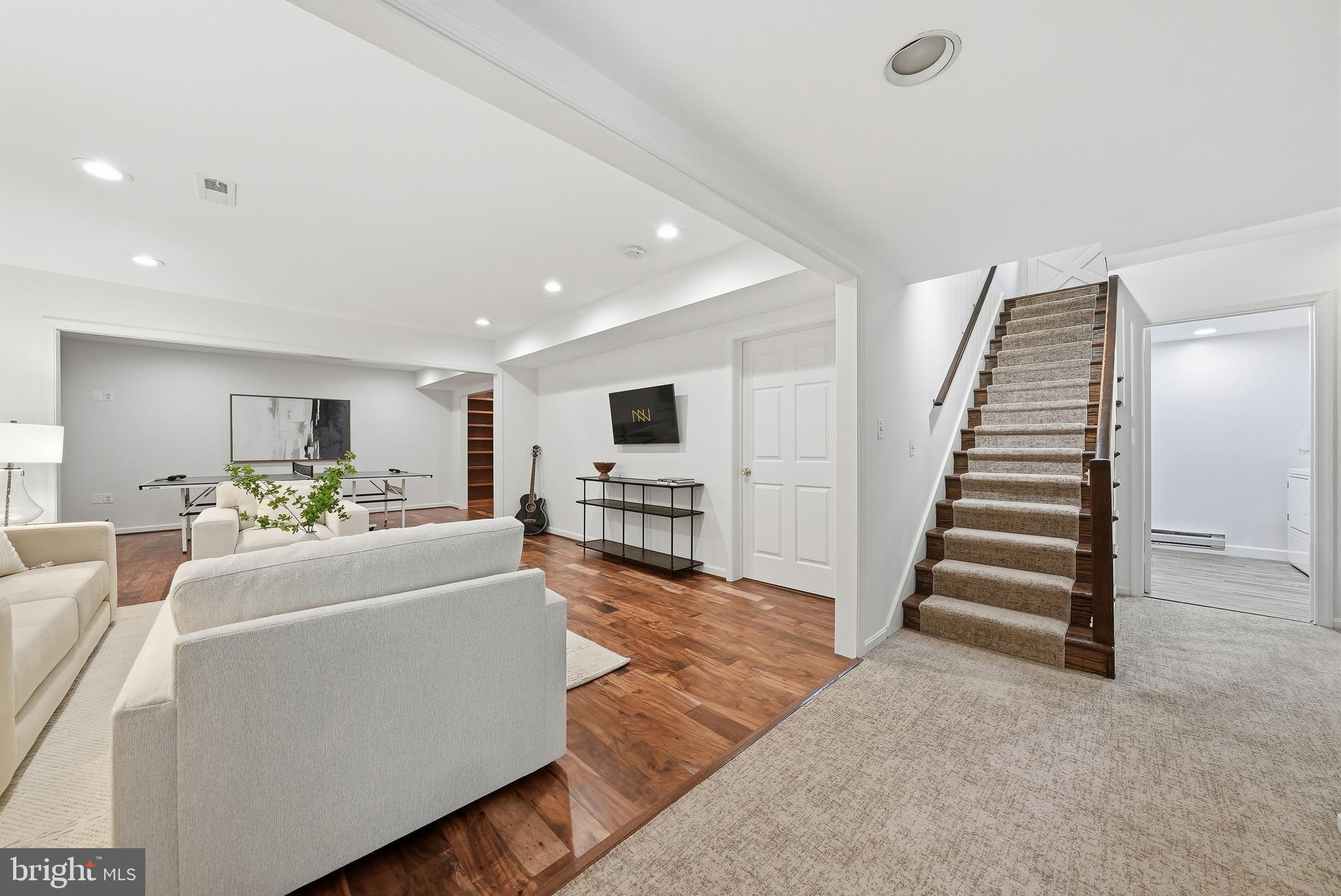 SCOTTS RUN - Residential