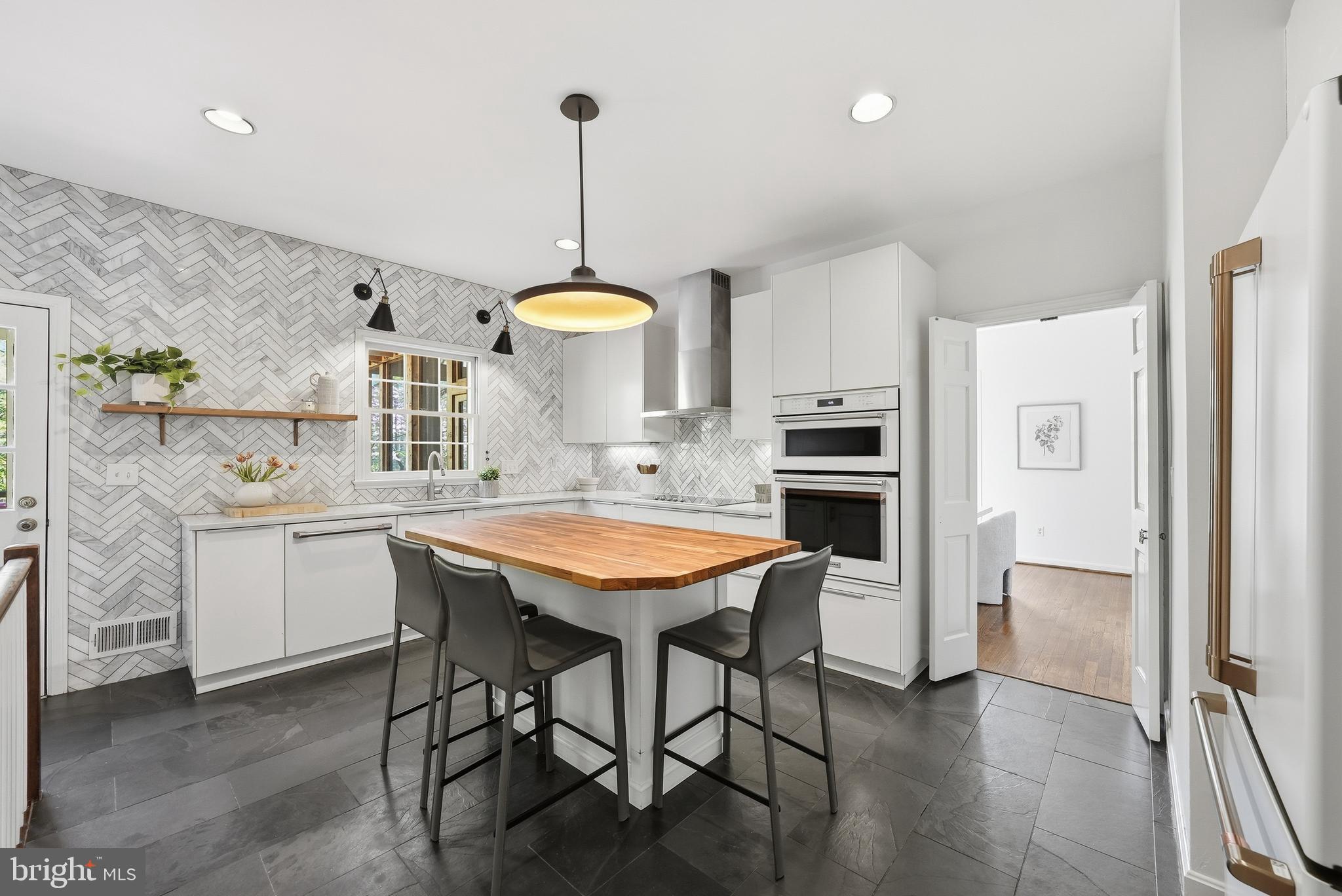 SCOTTS RUN - Residential