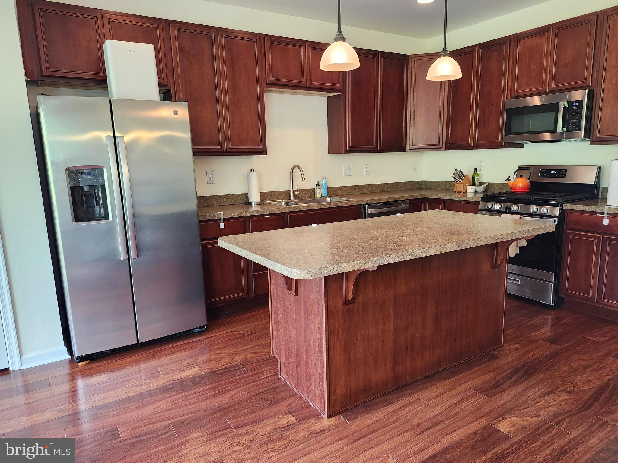 LIBERTY VILLAGE - Residential Lease