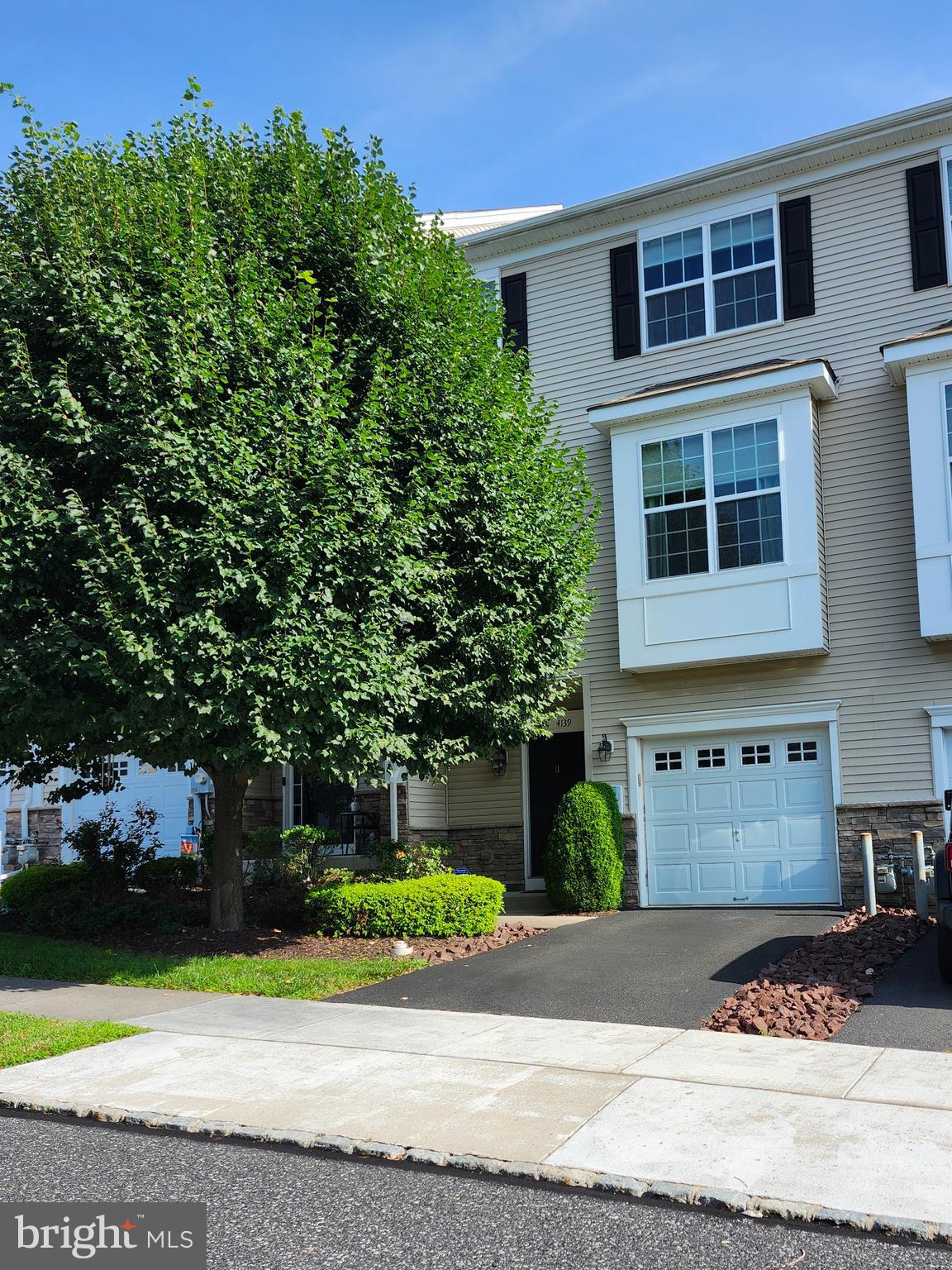 LIBERTY VILLAGE - Residential Lease