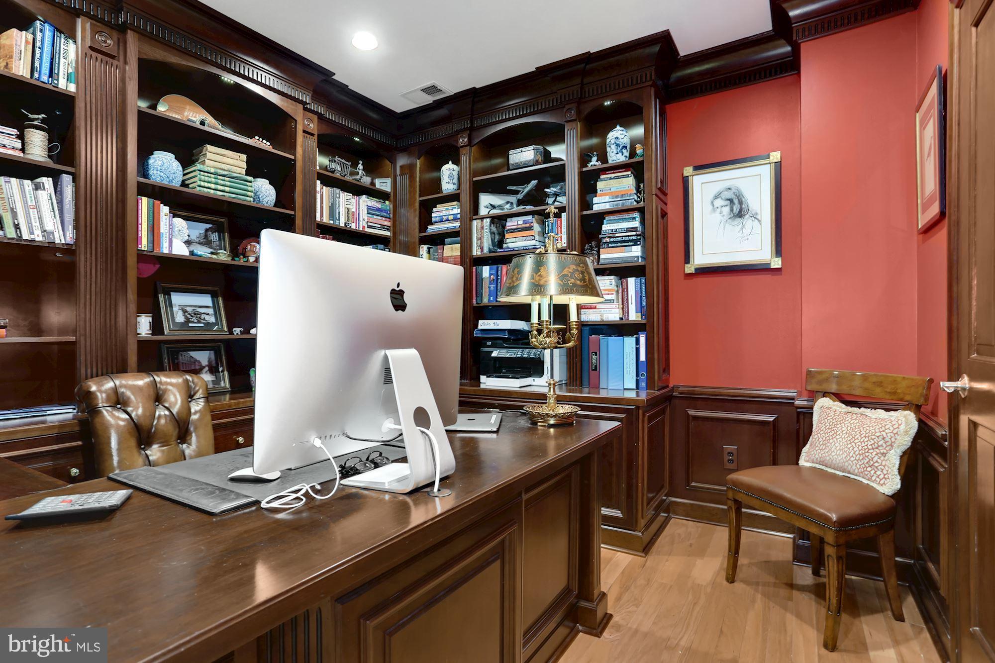 CHATHAM SQUARE - Residential