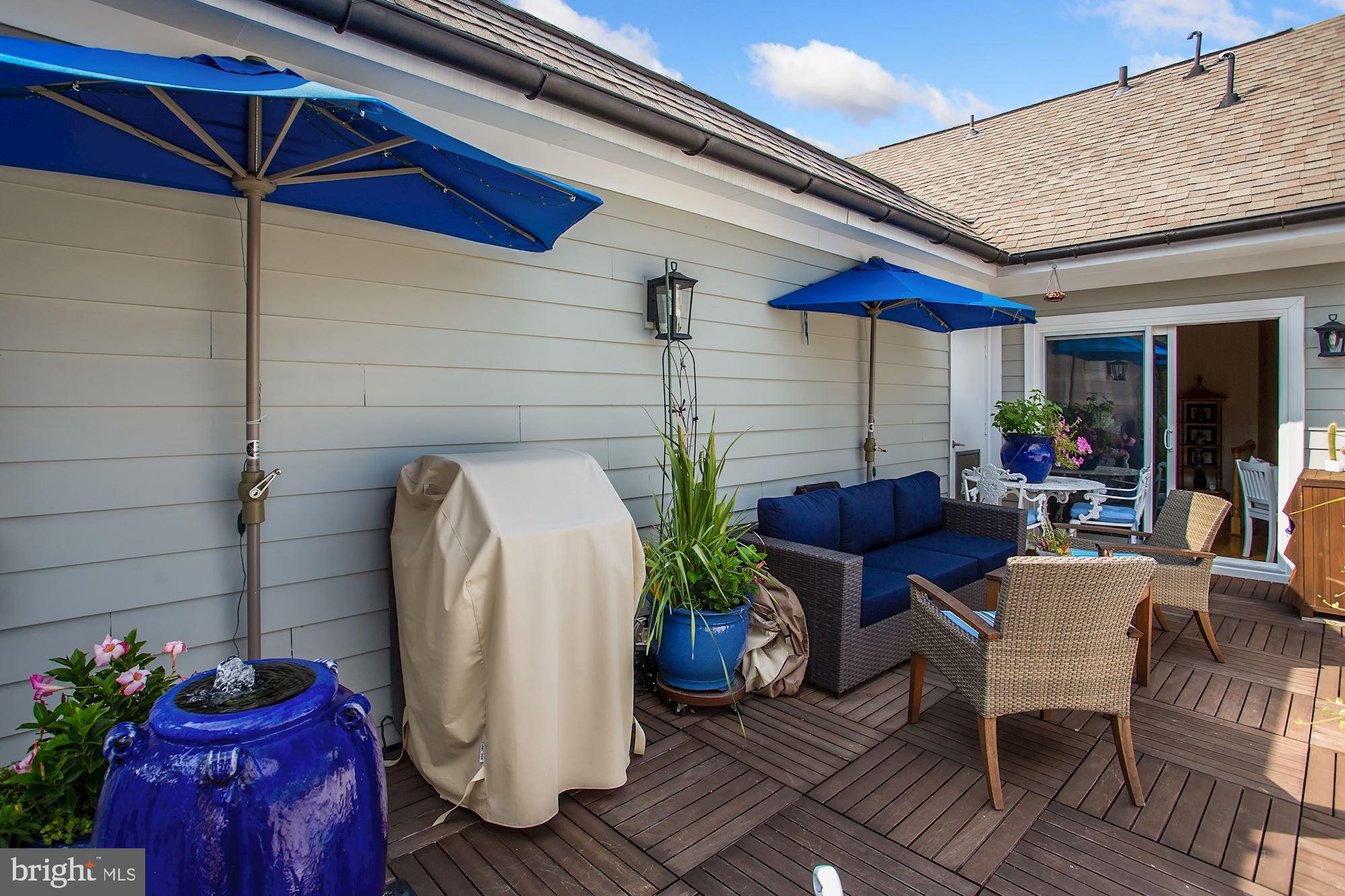 CHATHAM SQUARE - Residential