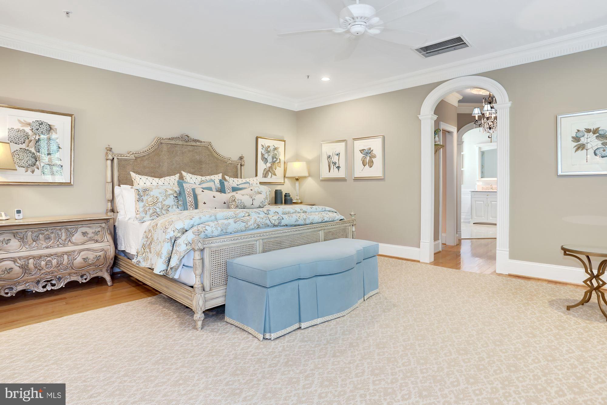 CHATHAM SQUARE - Residential