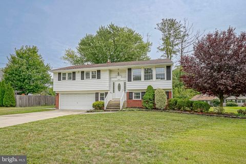 Photo of 502 Pomona Road, CINNAMINSON, NJ 08077 (MLS # NJBL2096788)