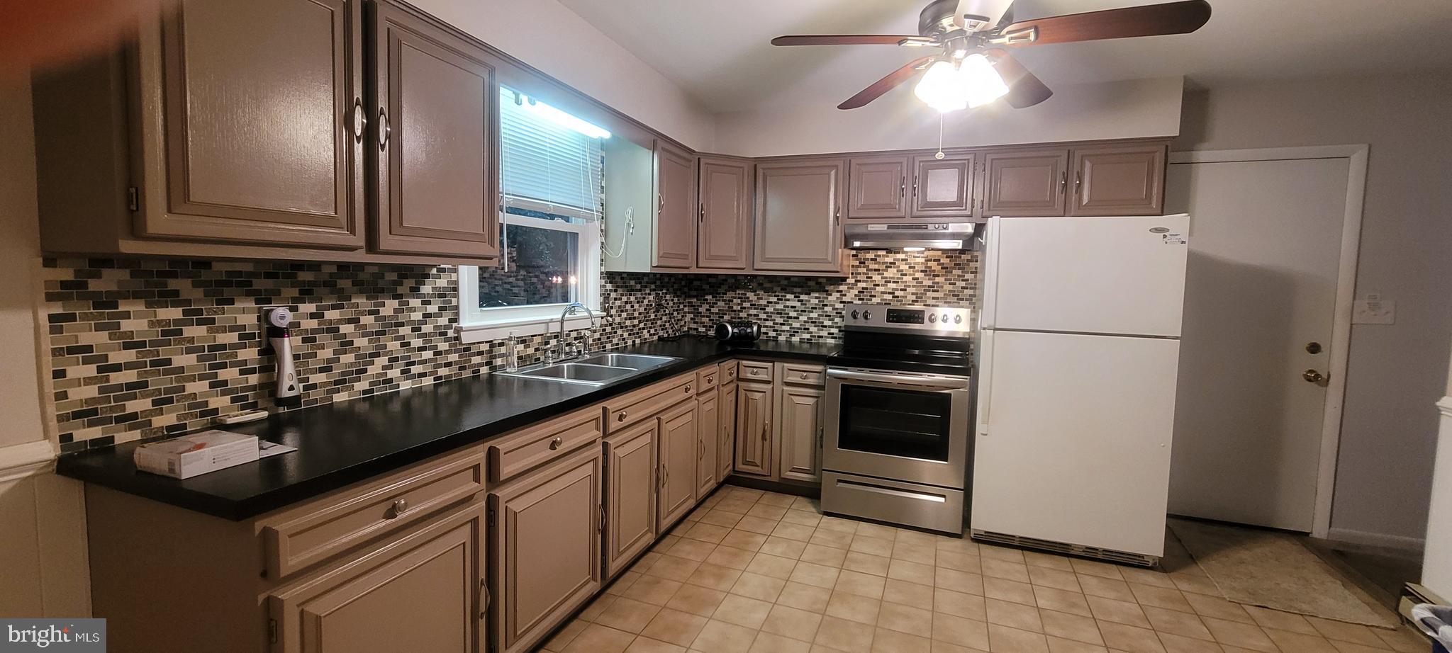 PARKTON - Residential