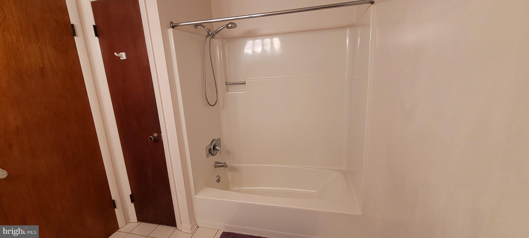 PARKTON - Residential