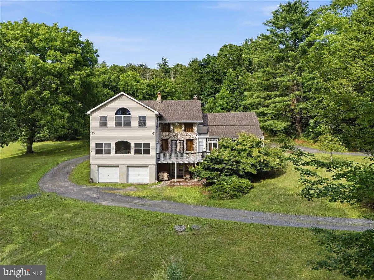3381 Turkey Road, Stroudsburg, PA, 18360
