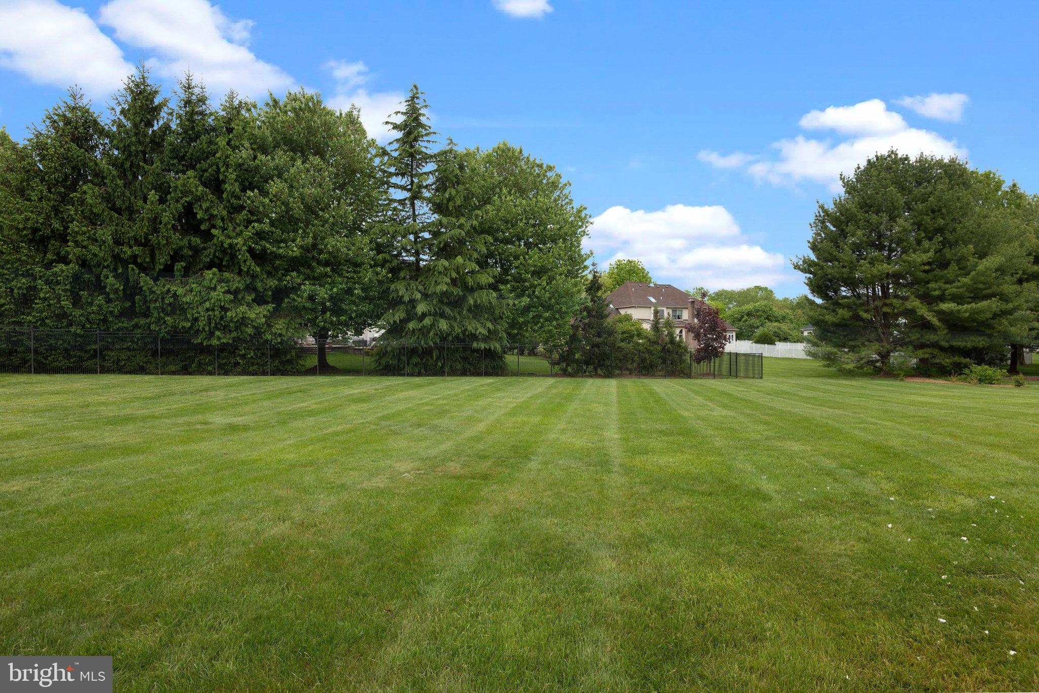 YARDLEY ESTS - Residential