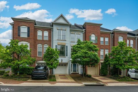 5267 POCOSIN LANE ALEXANDRIA VA 22304
