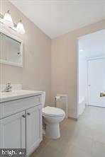 HARWOOD MANOR - Residential Lease