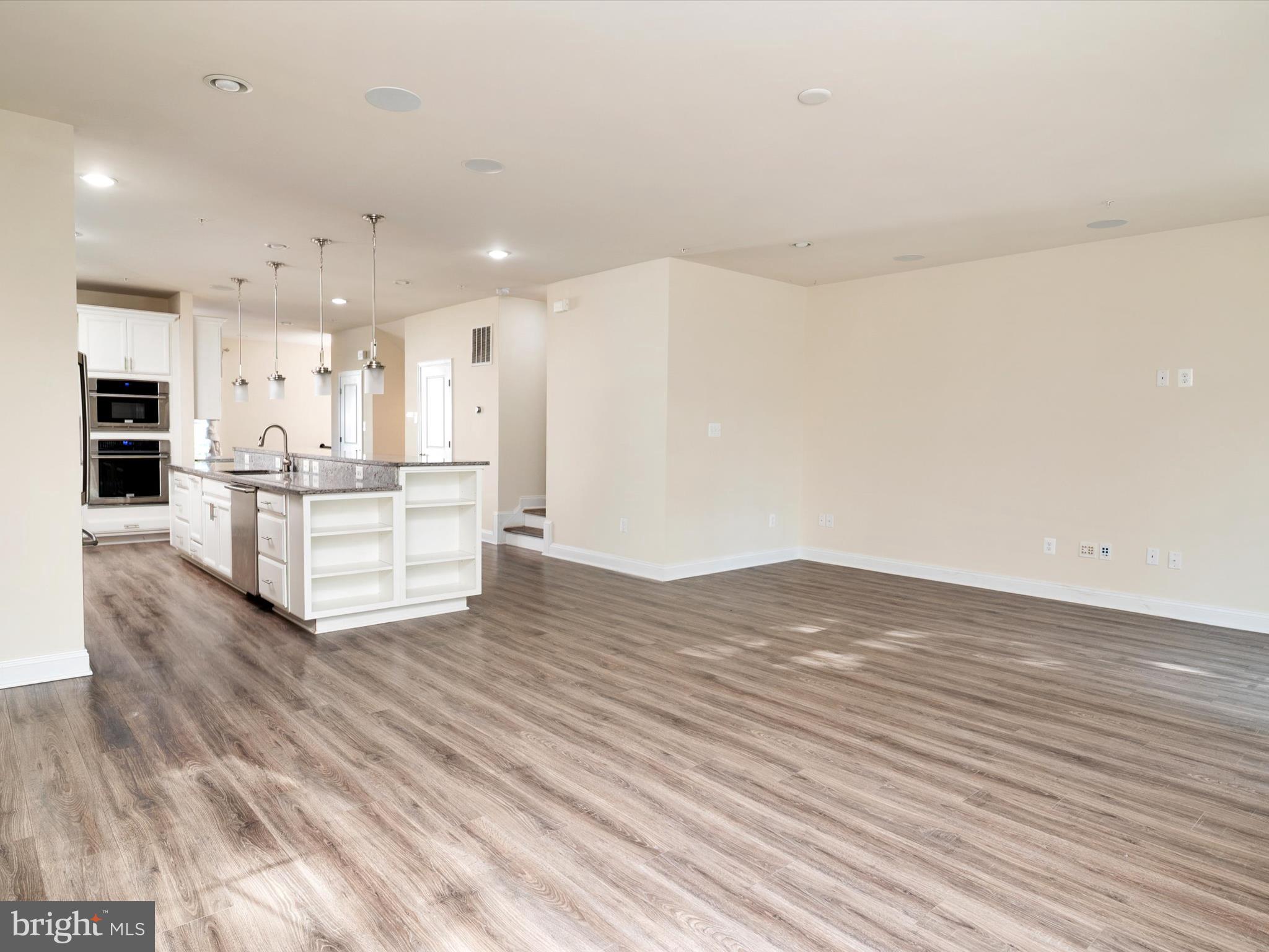 SUMMERFIELD VILLAGE - Residential