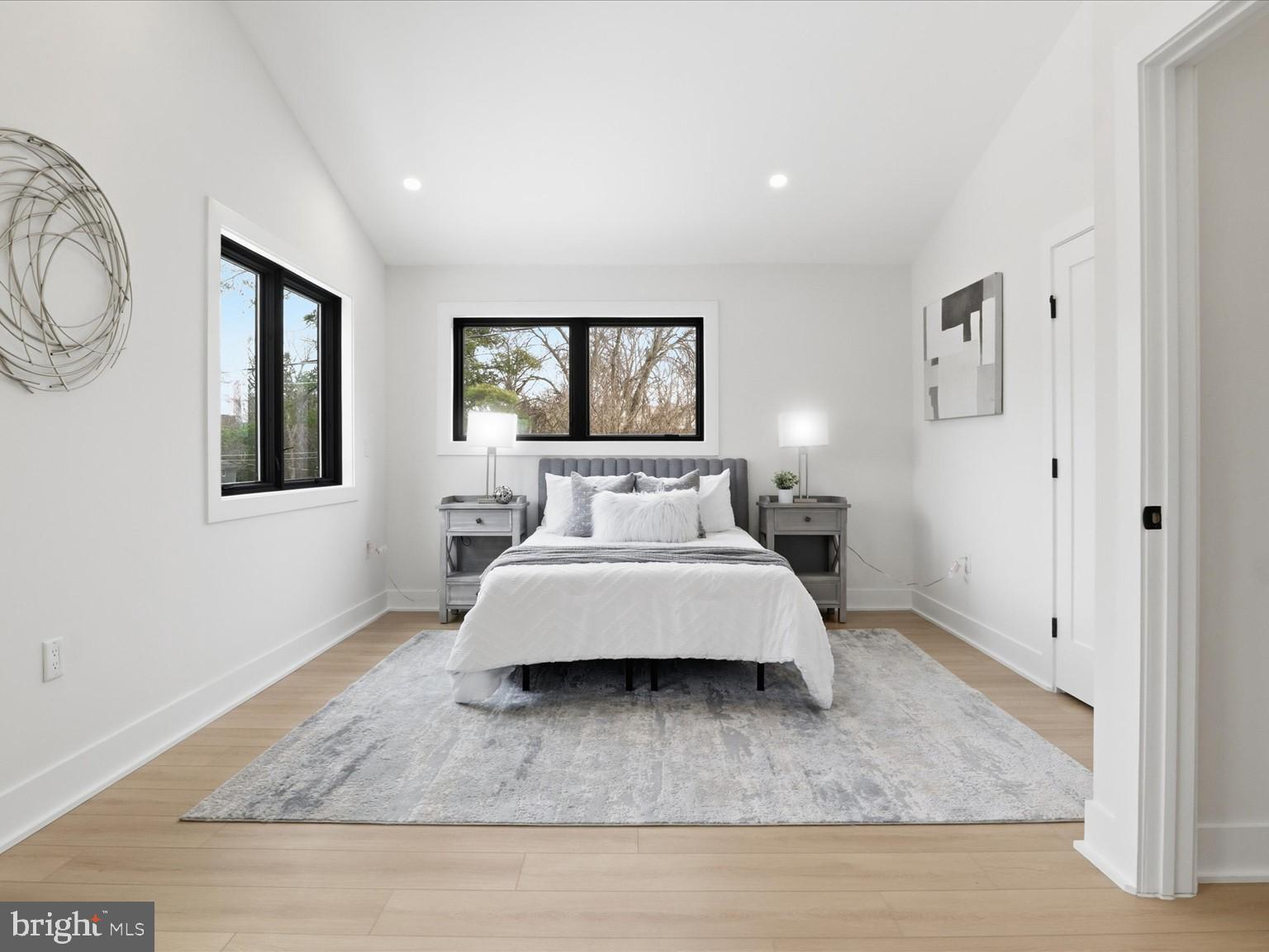 DUNN LORING WOODS - Residential