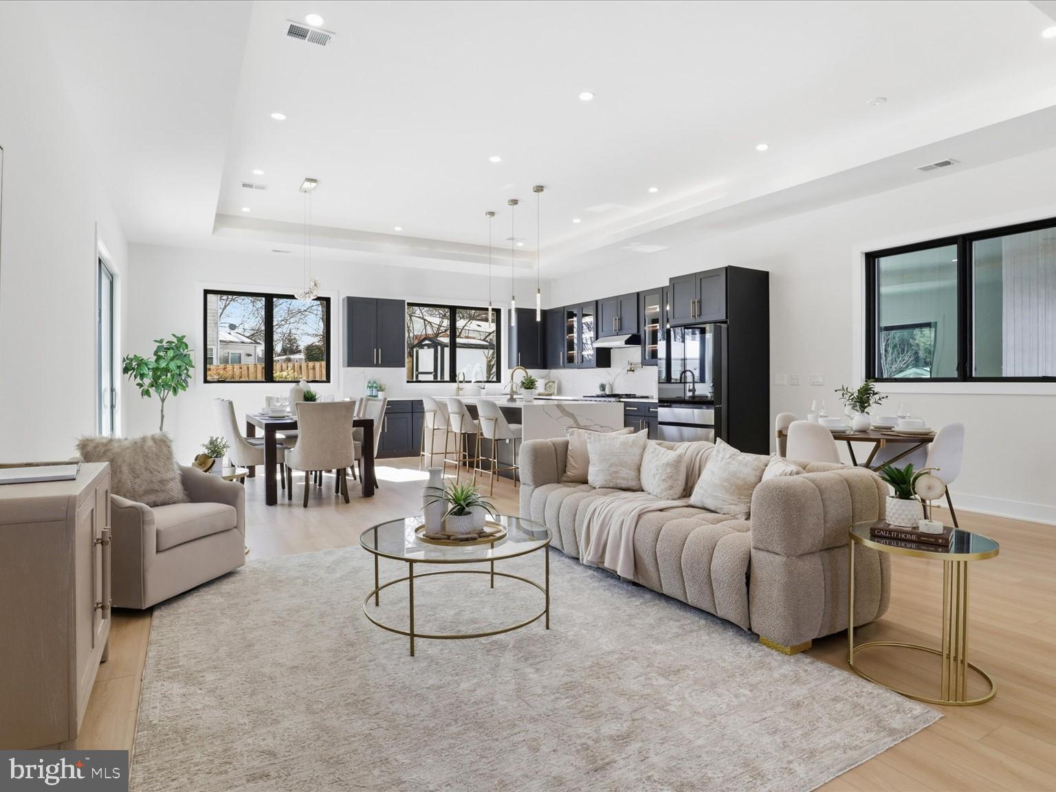 DUNN LORING WOODS - Residential