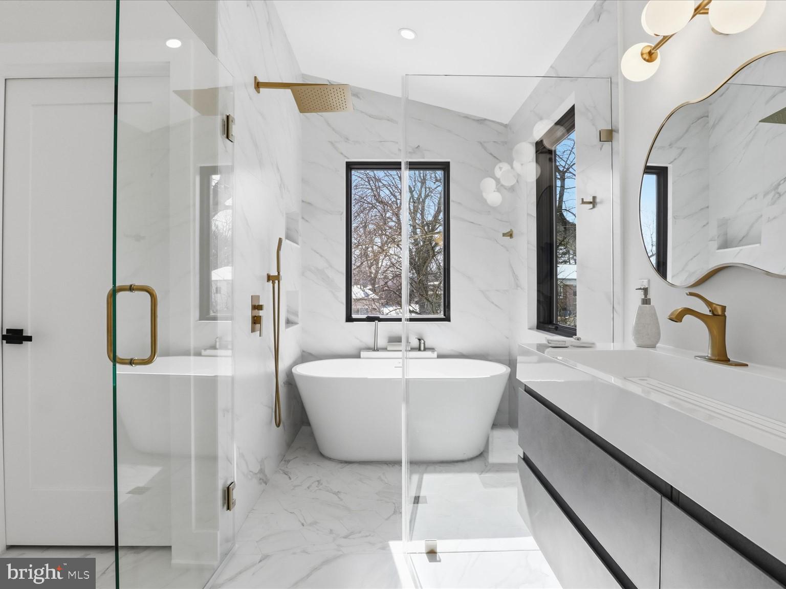 DUNN LORING WOODS - Residential