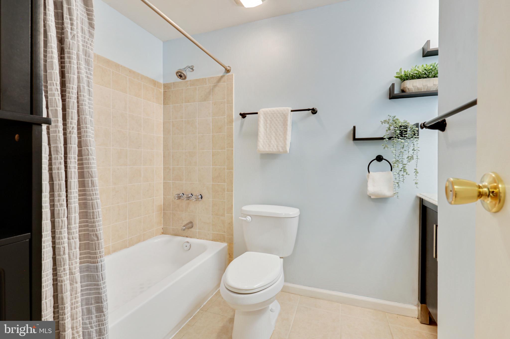 LONGFELLOW - Residential