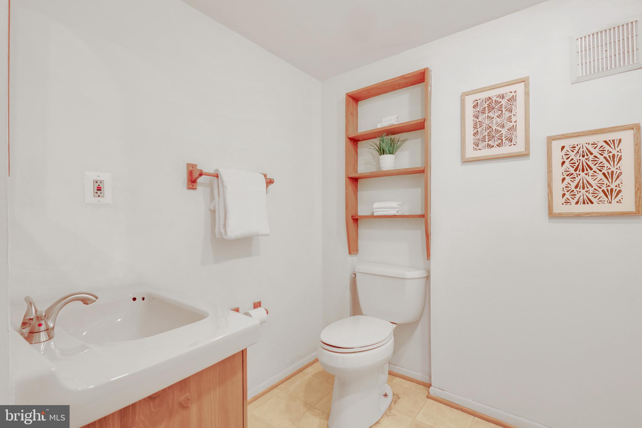 LONGFELLOW - Residential