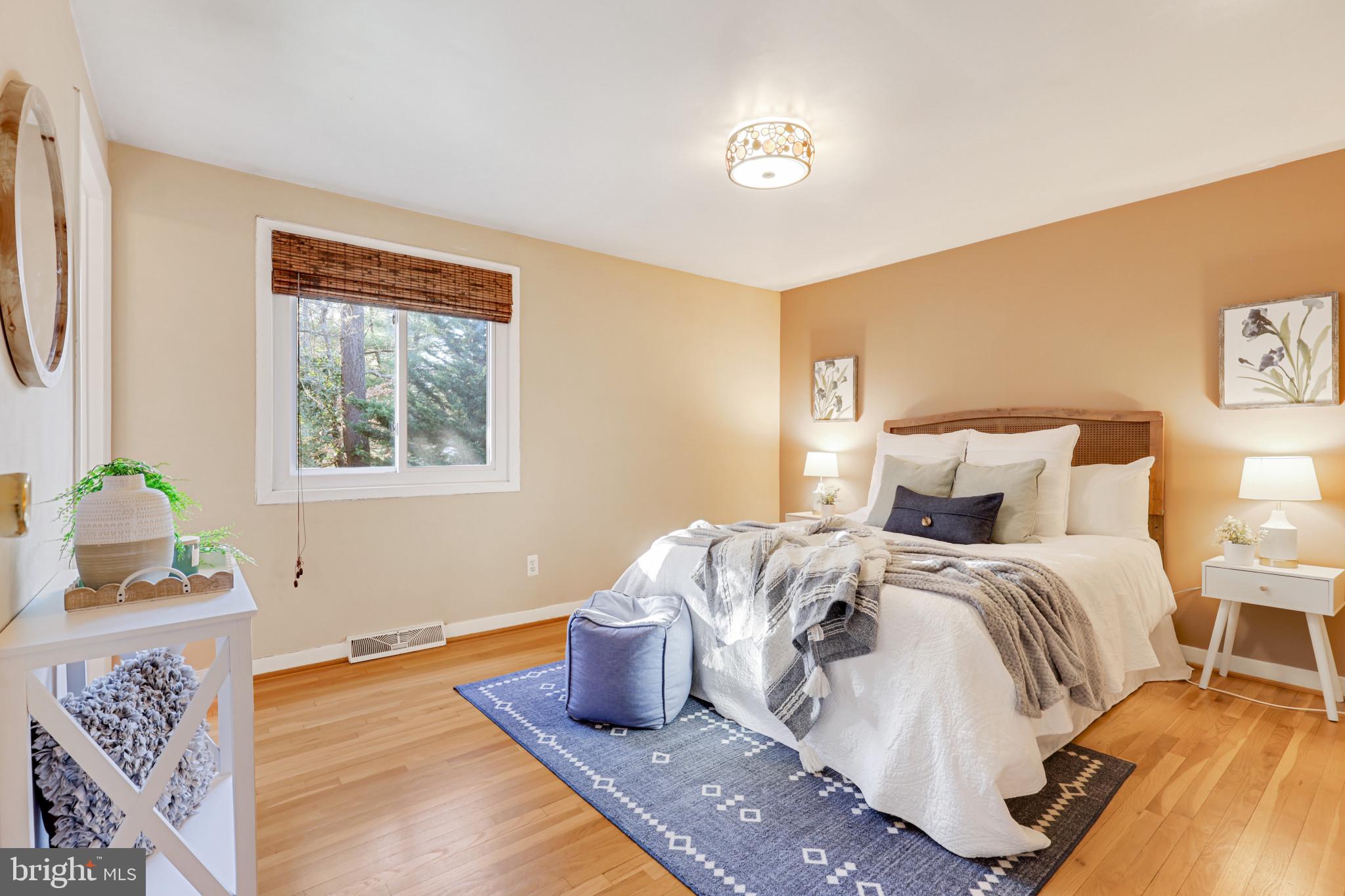 LONGFELLOW - Residential