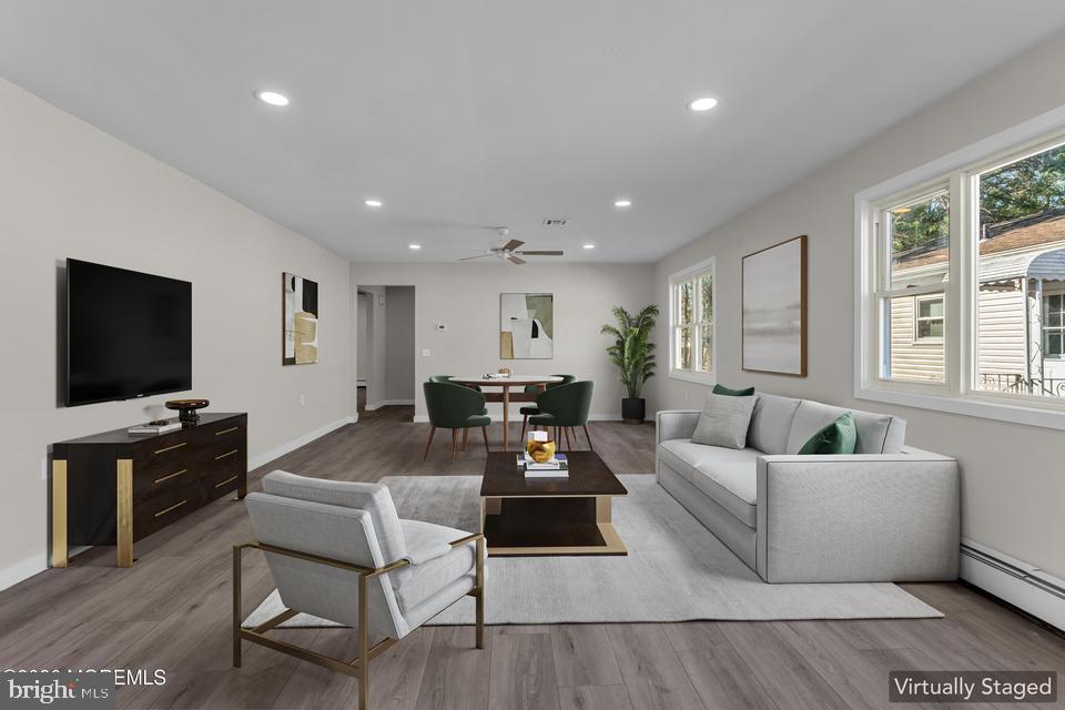 127 FREEPORT BOULEVARD