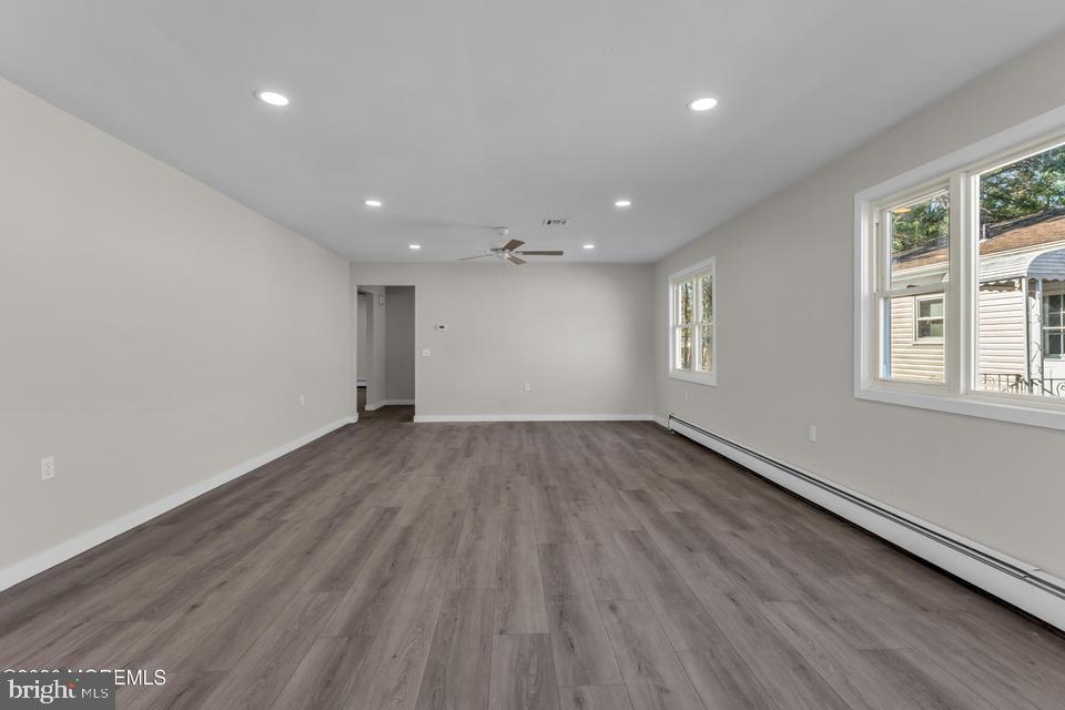 127 FREEPORT BOULEVARD