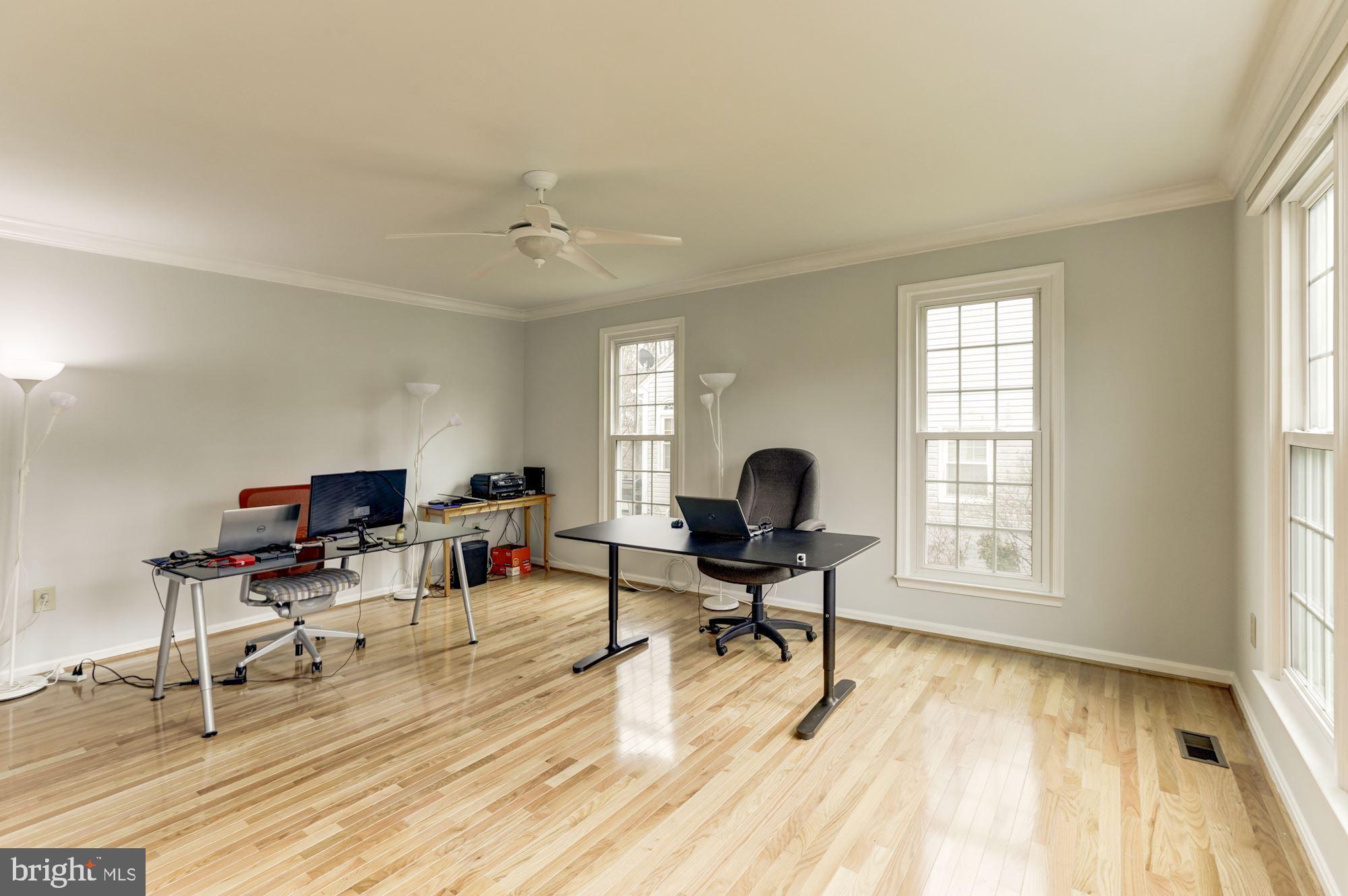 GREAT OAK - Residential