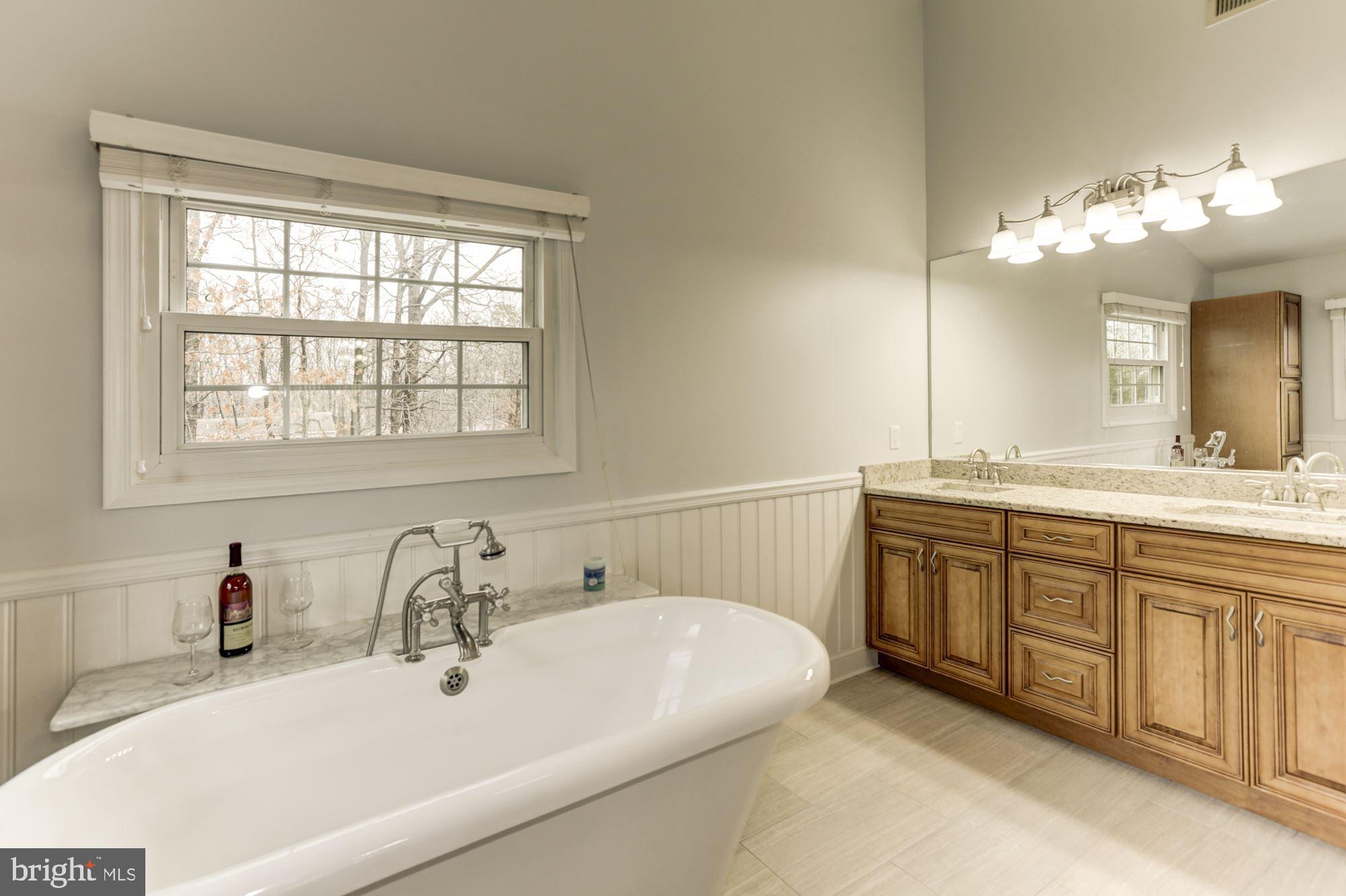 GREAT OAK - Residential