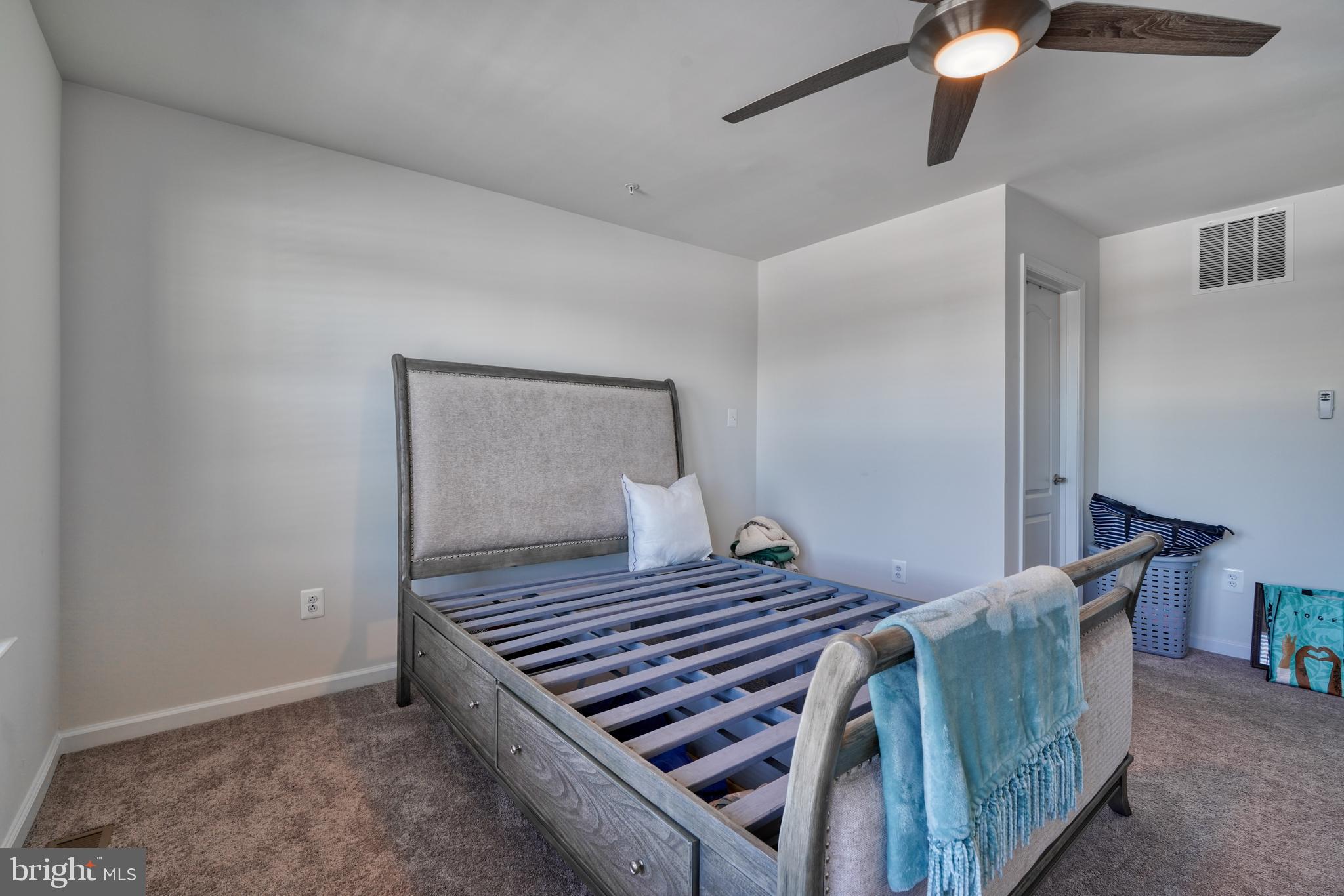 BALLARD GREEN - Residential