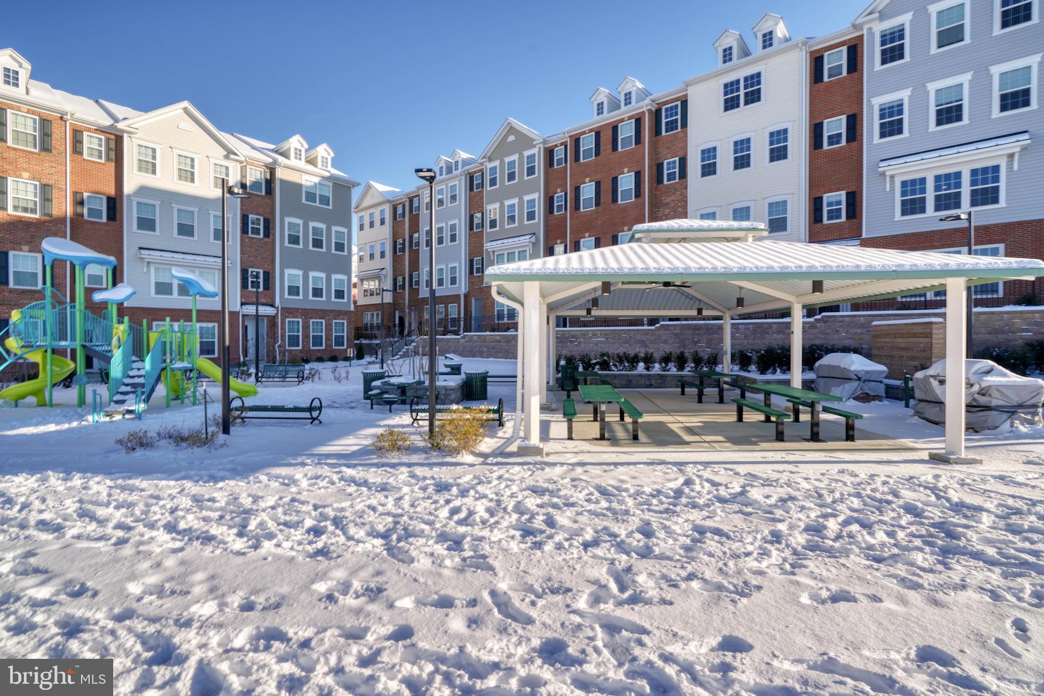 BALLARD GREEN - Residential