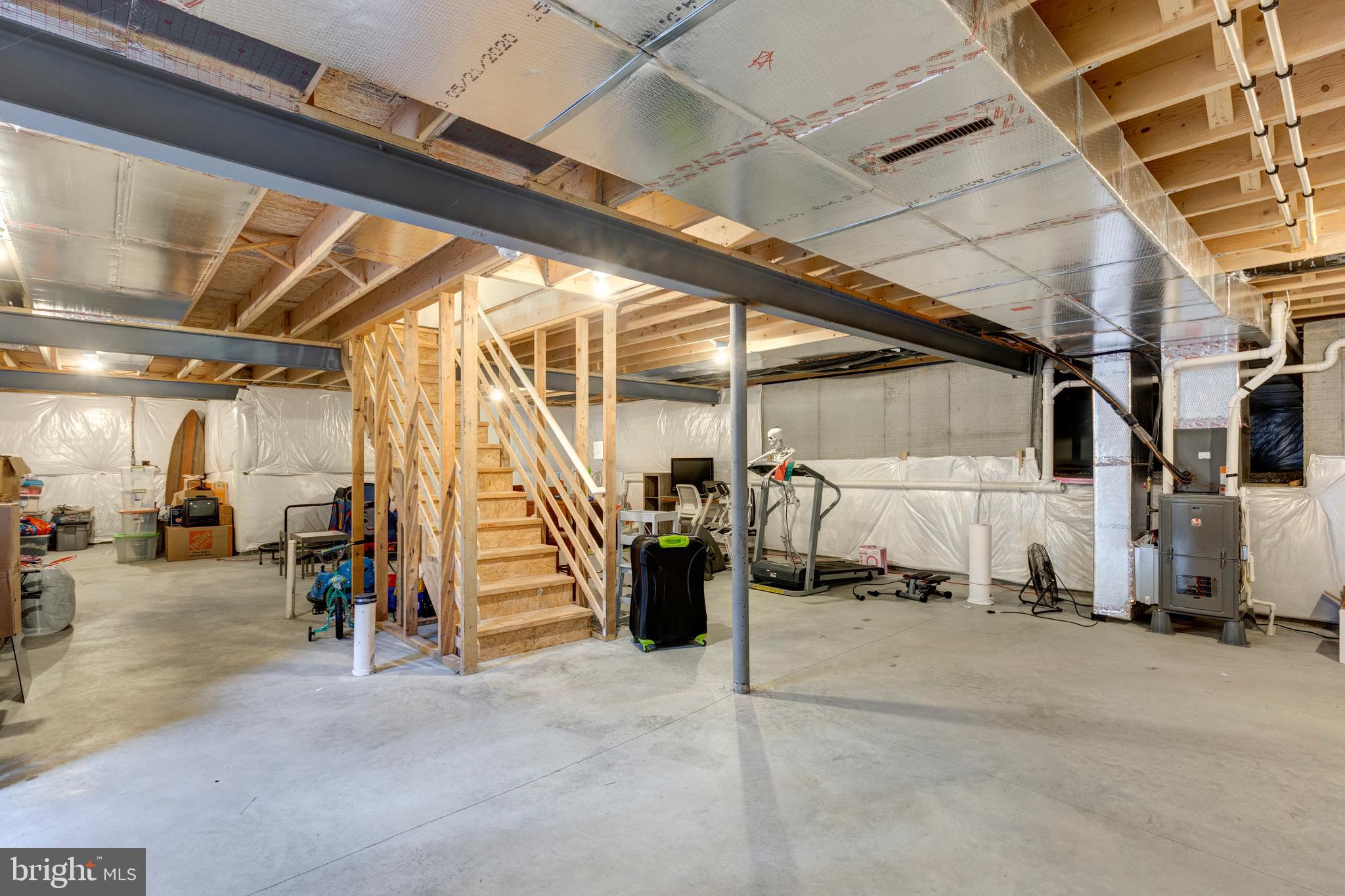 THORNBURY HUNT - Residential