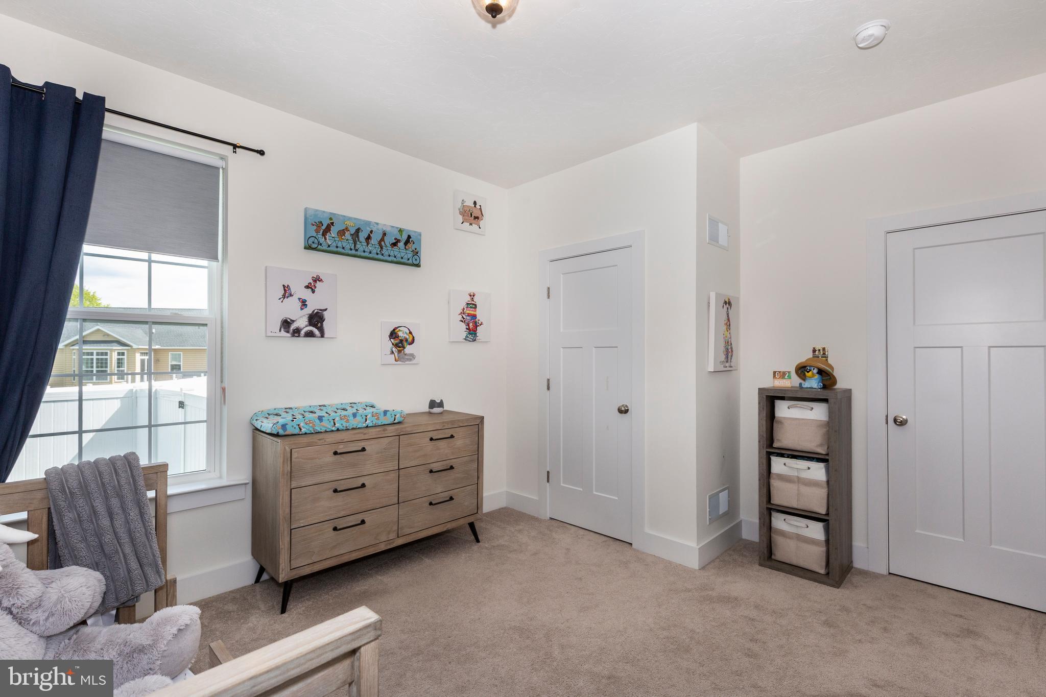 THORNBURY HUNT - Residential