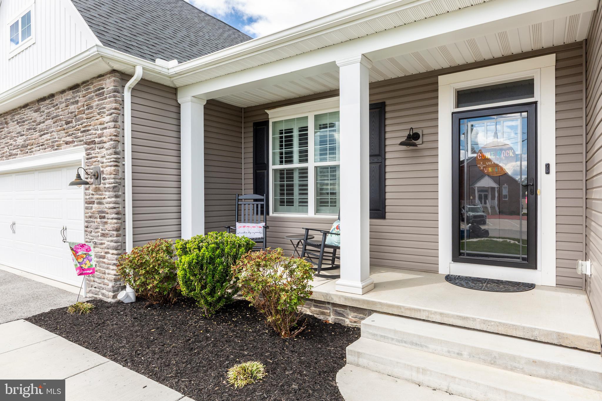 THORNBURY HUNT - Residential